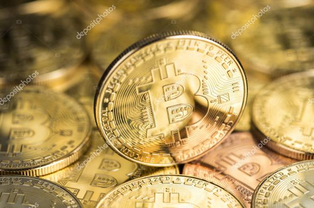 比特币站上 59000 美元 / 枚，以太坊首次升破 3000 美元1