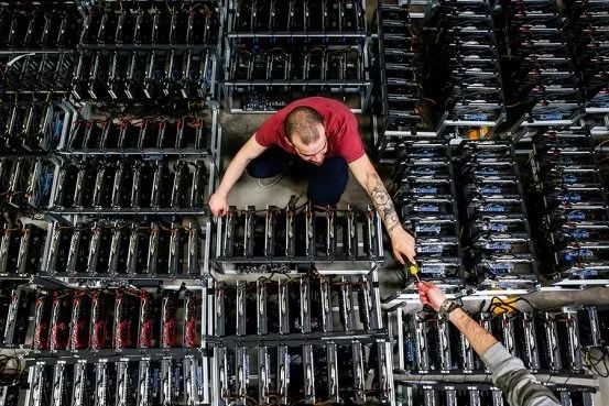 业界新闻｜专家表示比特币价格暴涨带来巨大的能耗，加剧芯片短缺状况